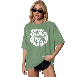 Women’s Graphic T-Shirt: “Stay Groovy” Oversized Tee, Casual Short Sleeve Women’s T-Shirt